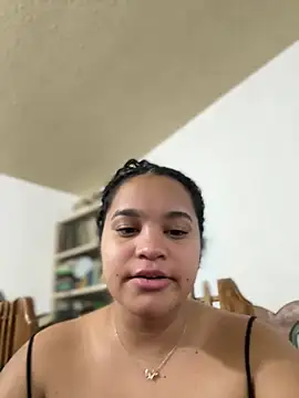 Lucy_wilson5 live sex cam