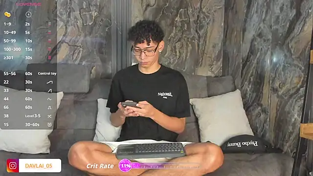 Daviid_laidd live sex cam