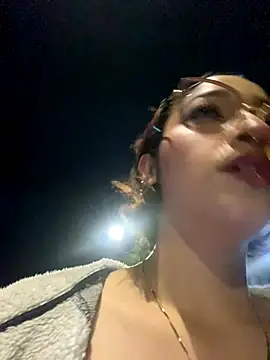 LilithMonette live sex cam