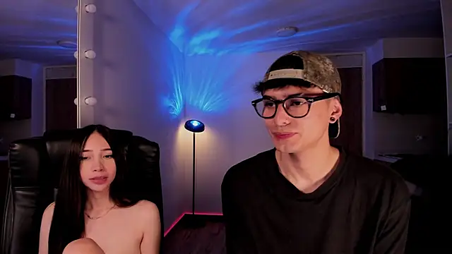 Mikeyvioleta_ live sex cam