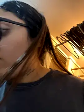 croftsmila live sex cam