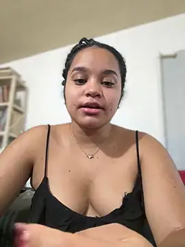 Lucy_wilson5 live sex cam
