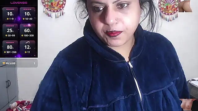 Sexy_komolika live sex cam