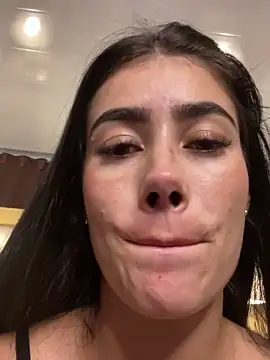 Sweet_and_caramel live sex cam