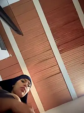 lalilamassu1 live sex cam