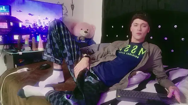 Tyler_cat live sex cam