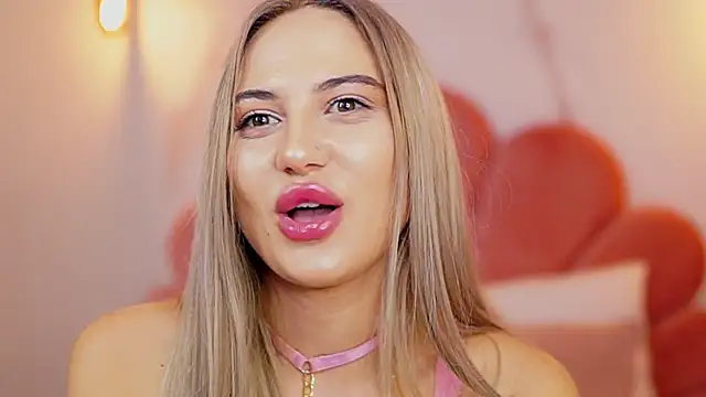 Chloe_GraceeX live sex cam