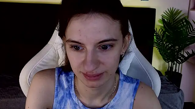 kaleriyaa_ live sex cam