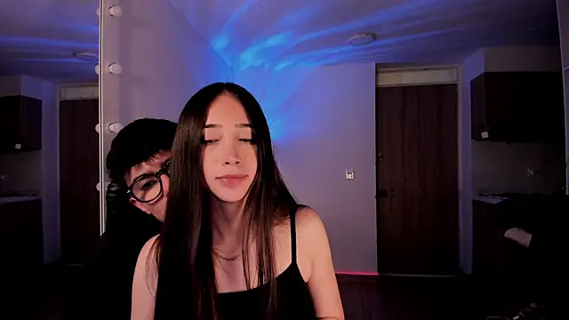 Mikeyvioleta_ live sex cam