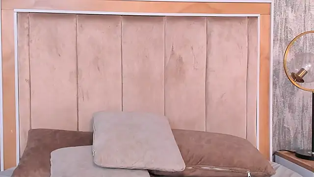 Naomii_BDSM's cam snapshot