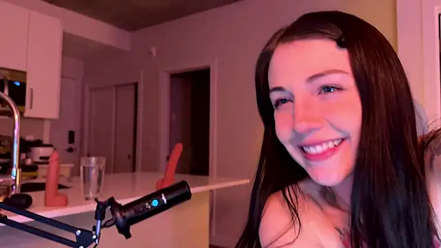 alwaysapril live sex cam