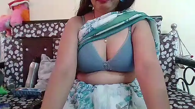 NautyBabe live sex cam