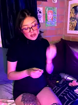 Winter_111's cam snapshot