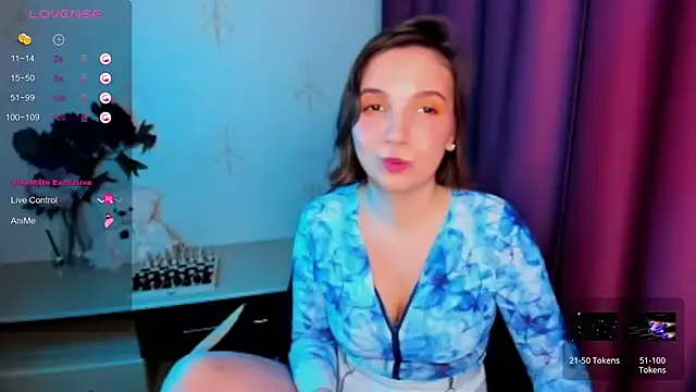 KindHazelHere_'s cam snapshot