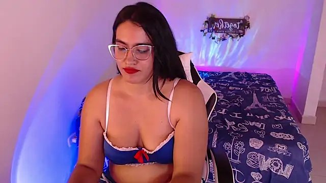 isabella_aristi03's cam snapshot