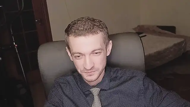 333Alone_in_theDark777's cam snapshot