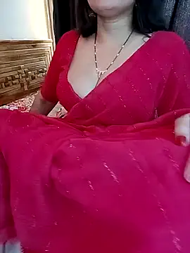 kaamuk_shweta live sex cam