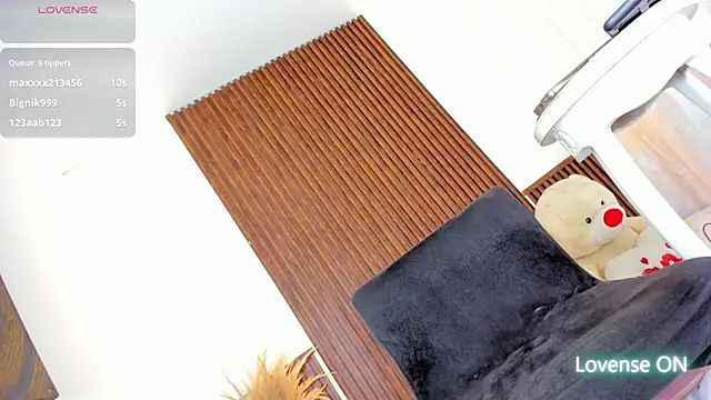 BunnyHotsx live sex cam