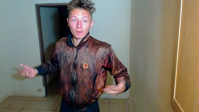 BlondZilla's cam snapshot