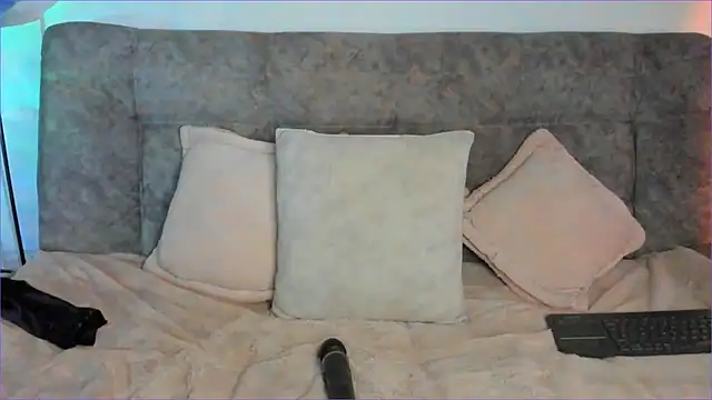 Mila__Paramo live sex cam