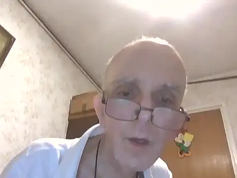 mariusica1@xh live sex cam