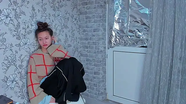 EllaSky_xoxo live sex cam