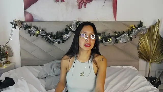 KateValencia live sex cam