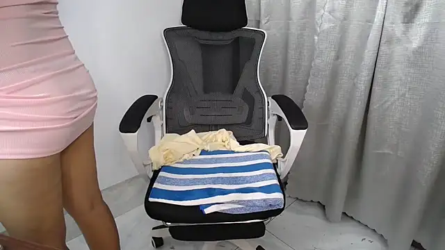 Lunobaby_204 live sex cam