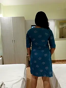 Tamil_Shalini_Lustyy live sex cam