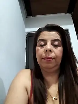 gata_salvaje1's cam snapshot