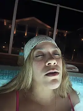 Bigbuttbrooklynn live sex cam