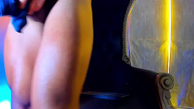 thaddeus_king live sex cam