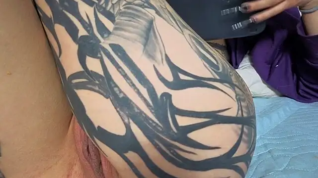 Emma_Foxi live sex cam