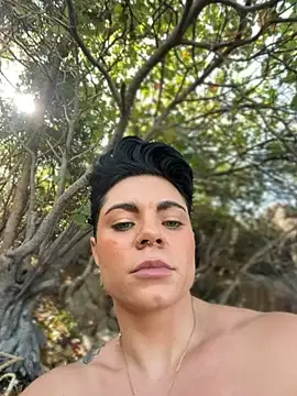 LukeLouHarvey live sex cam