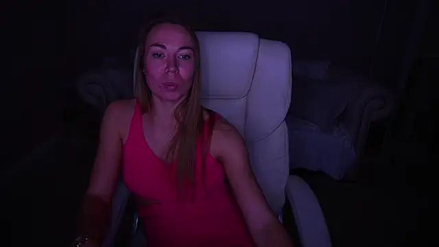 VixenMuse live sex cam