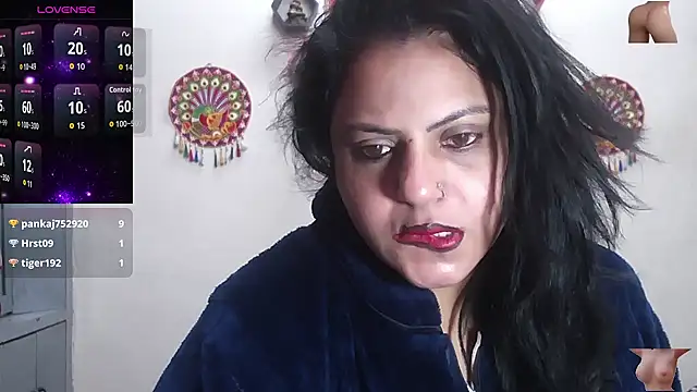 Sexy_komolika live sex cam