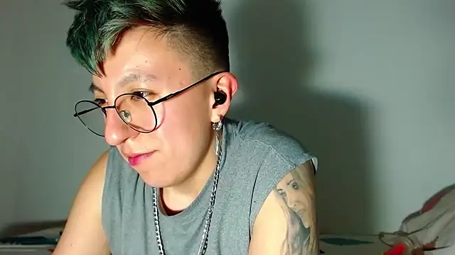 Sexyboy_666 live sex cam