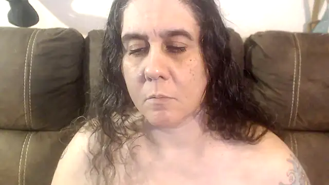 Dreaming_Of_Blue live sex cam