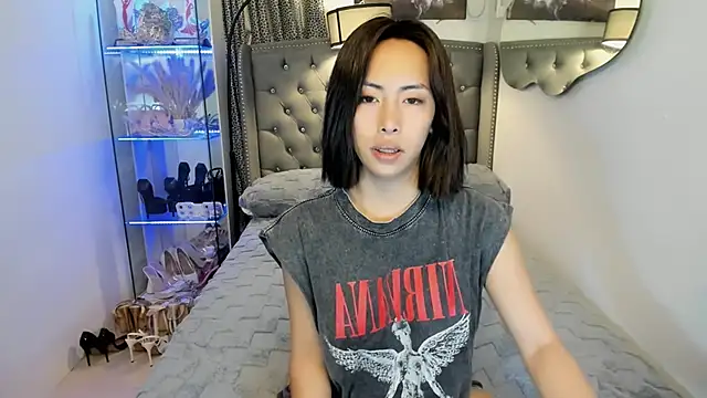 reighnempress live sex cam