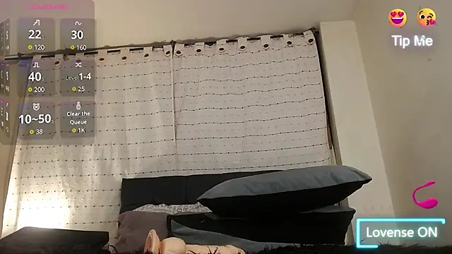 Hornymoan live sex cam