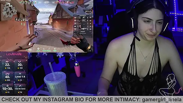 Gamergirl-Linela live sex cam