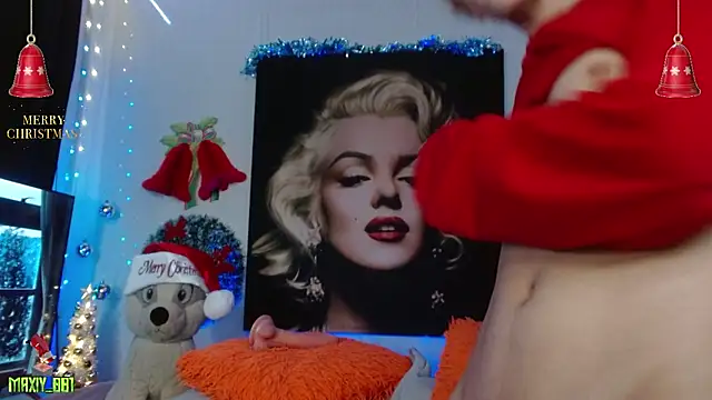 maxiy_001 live sex cam