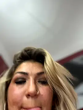 LittleMissEeve live sex cam