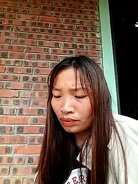 sowbibi's cam snapshot