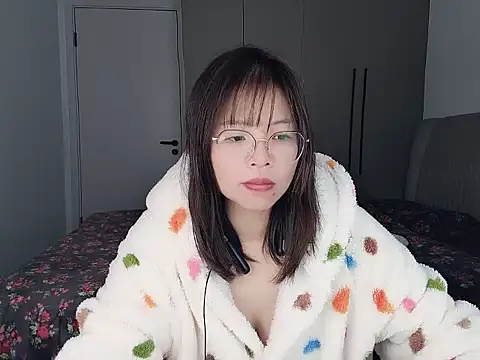 Mannie-170's cam snapshot