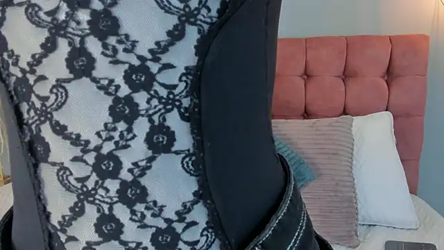 Samantha_luv_'s cam snapshot