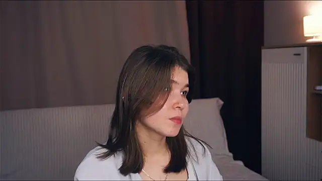 ZulaRattan's cam snapshot