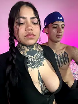 aliensexy live sex cam