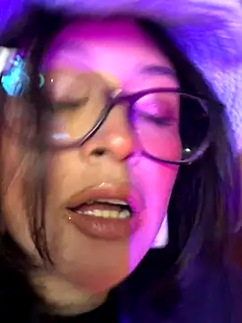 Winter_111's cam snapshot