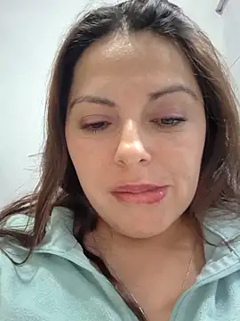 seherlatin's cam snapshot